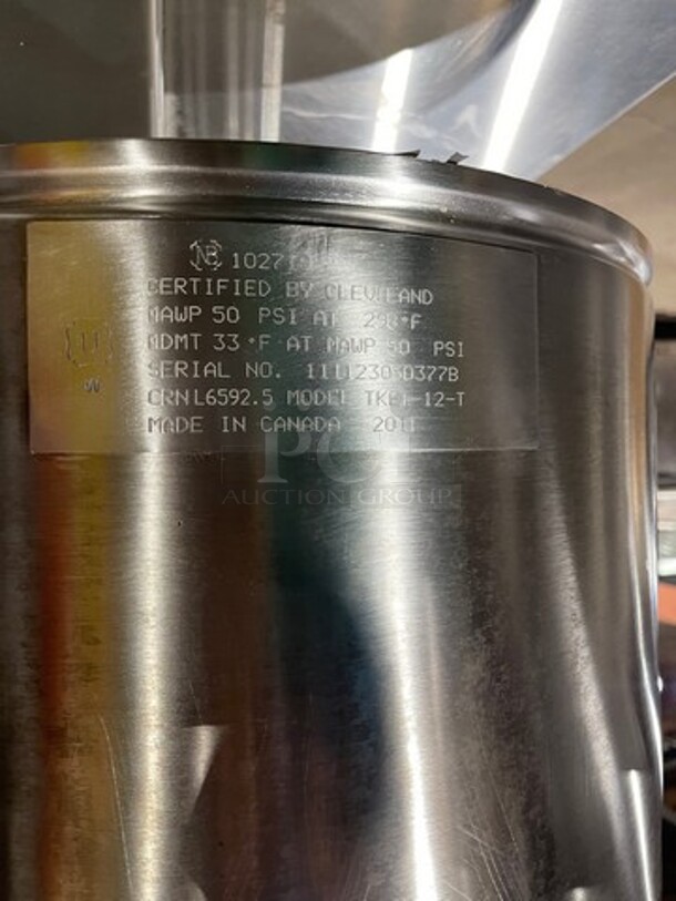 LIKE NEW! Cleveland Commercial Electric Powered Jacketed Tilting Soup Kettle! On Equipment Stand! All Stainless Steel! On Legs! WORKING WHEN REMOVED! Model: TKET12T SN: 111123050377A, 111123050377B 240V 60HZ 3 Phase - Image 10 of 12