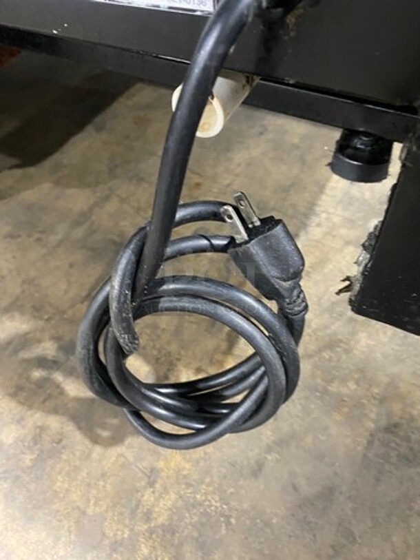 Torrey Commercial Refrigerated Deli/Bakery Display Case Merchandiser! With Curved Front Glass! With Rear Access Doors! - Image 9 of 9