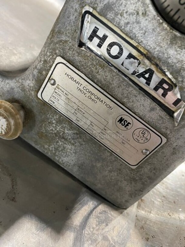 Hobart Commercial Countertop Deli/ Meat Slicer! All Stainless Steel! Model: 1612E SN: 561001514 115V 60HZ 1 Phase - Image 6 of 8