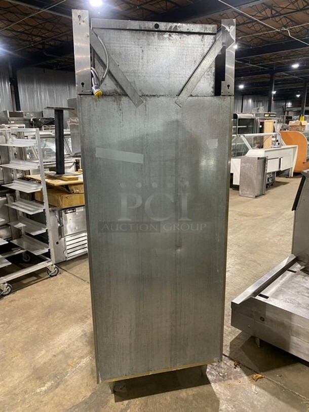 Victory Commercial Single Door Reach In Freezer! All Stainless Steel! Model: FS1DS7EW SN: M0521533! 115V 1 Phase! On Legs! - Image 4 of 9