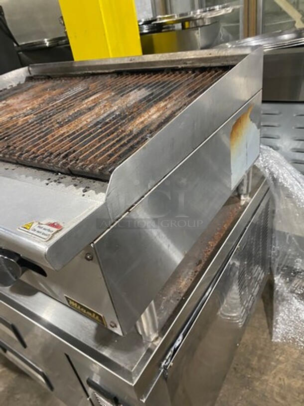 MAGALI Commercial Countertop Natural Gas Powered Char Broiler Grill! With Back And Side Splashes! All Stainless Steel! On Small Legs!Model: CCR36NG!  - Image 2 of 8
