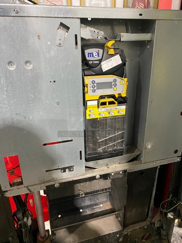 SWEET! Royal Vendors Commercial Floor Style Refrigerated Soda Can Vending Machine!  Suitable for Outdoor Use! MODEL RVCC6609 SN: 200116BA01331 - Image 6 of 11
