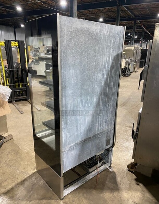 Sifa Commercial Refrigerated Open Grab-N-Go Display Case! With Pull Down Front Cover! Solid Stainless Steel! Model: GAEP6L096N0710 220/240V - Image 4 of 8