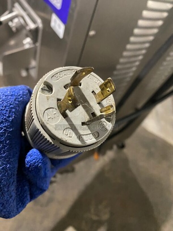 Stoelting Commercial Ice Cream Batch Freezer Machine! All Stainless Steel! Model: VB50109A SN: 1212010002 208/230V 60HZ 3 Phase - Image 10 of 10