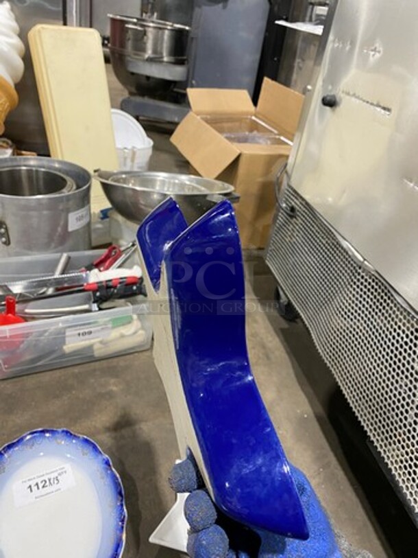 Assorted Style Decorative Platters! 13x Your Bid! - Image 10 of 12