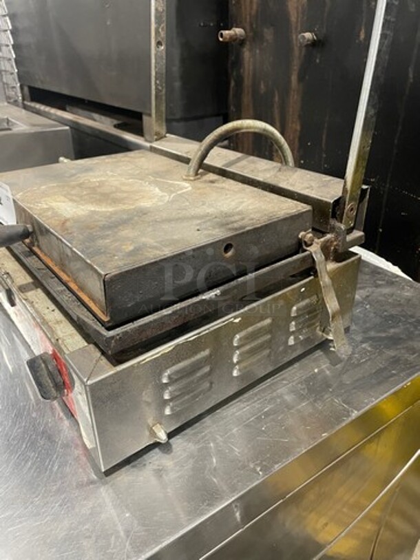 Sirman Electric Powered Grooved Panini Press Machine! Model CORT-R-E! 120V 1 Phase!  - Image 1 of 7