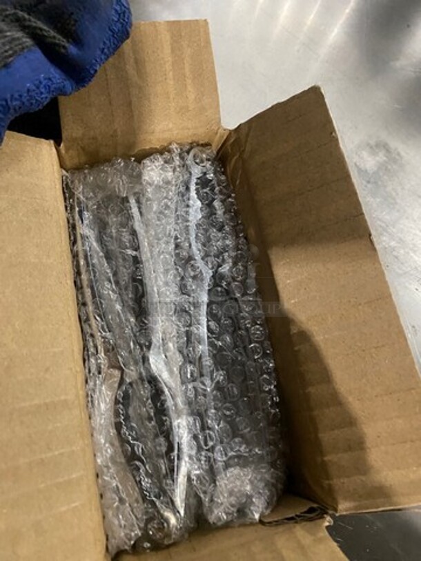 ALL ONE MONEY! NEW! IN THE BOX! Newstar Crab Leg Cracker Tool! - Image 2 of 5