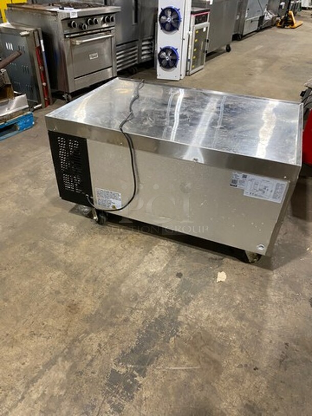 Avantco Commercial Refrigerated 2 Drawer Chef Base! All Stainless Steel! On Casters! Model: 178CBE48HC SN: 194558243 115V - Image 3 of 8