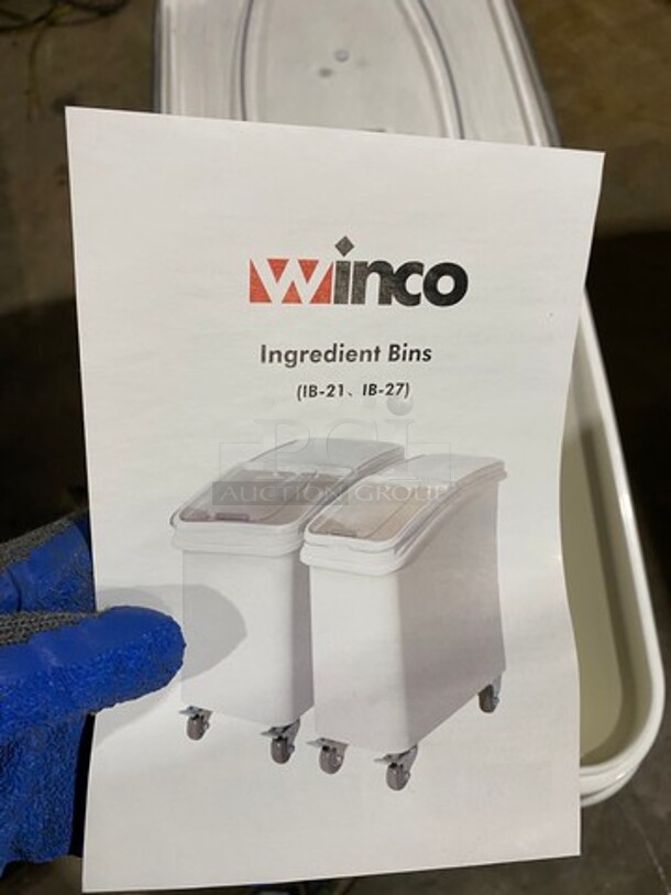 NEW! NEVER USED! Winco White Poly Ingredient Bin! With Clear Lid! On Casters! Model: IB21 - Image 6 of 8