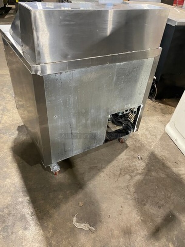 LATE MODEL! 2017 Leader Commercial Refrigerated Sandwich Prep Table! With 2 Door Underneath Storage Space! With Commercial Cutting Board! All Stainless Steel! On Casters! Model: LM36 SN: GA03M0902A 115V 60HZ 1 Phase - Image 4 of 9