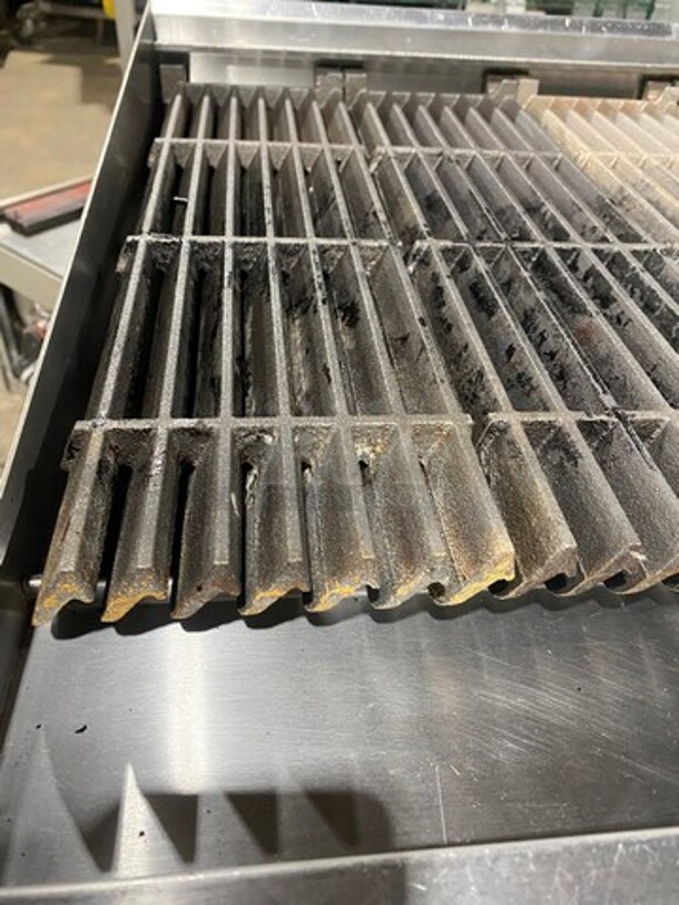 LATE MODEL! 2021 Spectrum Commercial Countertop Natural Gas Powered Char Broiler Grill! With Back And Side Splashes! On Small Legs! On Equipment Stand! With Storage Space Underneath! All Stainless Steel! On Legs! Model: NGCB36R SN: NGCB365040001116 - Image 6 of 10
