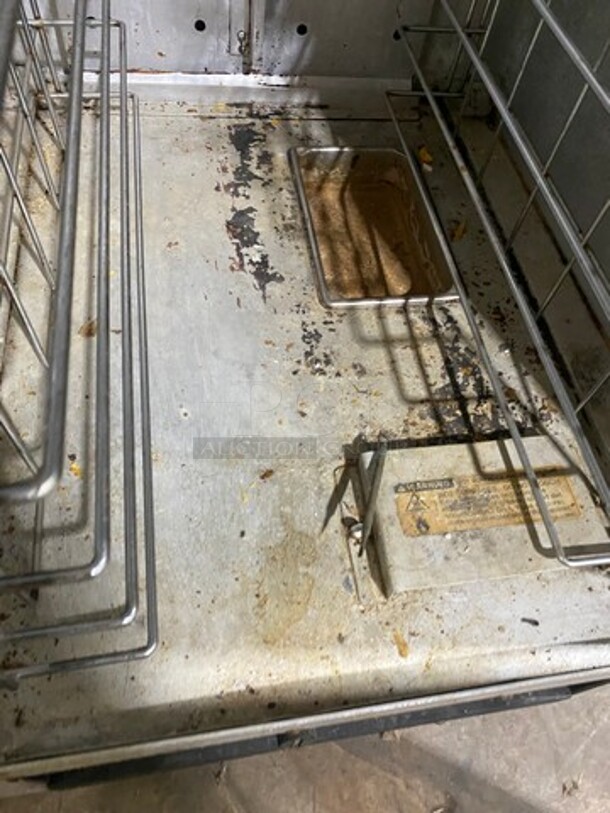 Metro Commercial Split Door Heated Holding Cabinet! Stainless Steel! On Casters! Model: C199 120V - Image 7 of 9