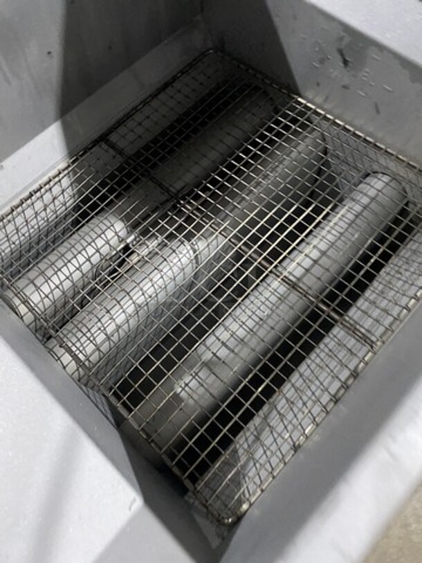 Nice! Cookline 2021 All Stainless Steel 40Lbs Natural Gas Powered Deep Fat Fryer! Model CF40 Serial 2102029013! On Legs!  - Image 6 of 9