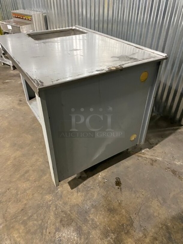 Duke Commercial Electric Powered Single Well Food Warmer Serving Station! With Storage Space Underneath! All Stainless Steel! On Legs! Model: SUBFC206RT SN: 11020184 120V 60HZ 1 Phase - Image 2 of 8
