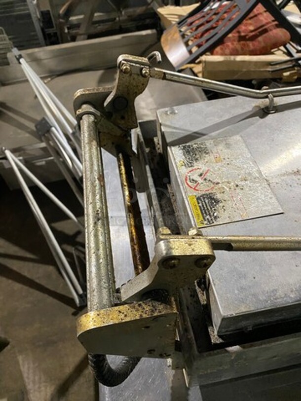 Star Pro Max Commercial Countertop Panini/Sandwich Grill! With Flat Press! All Stainless Steel! Model: GR14 SN: GS140708A0135 120V - Image 12 of 12