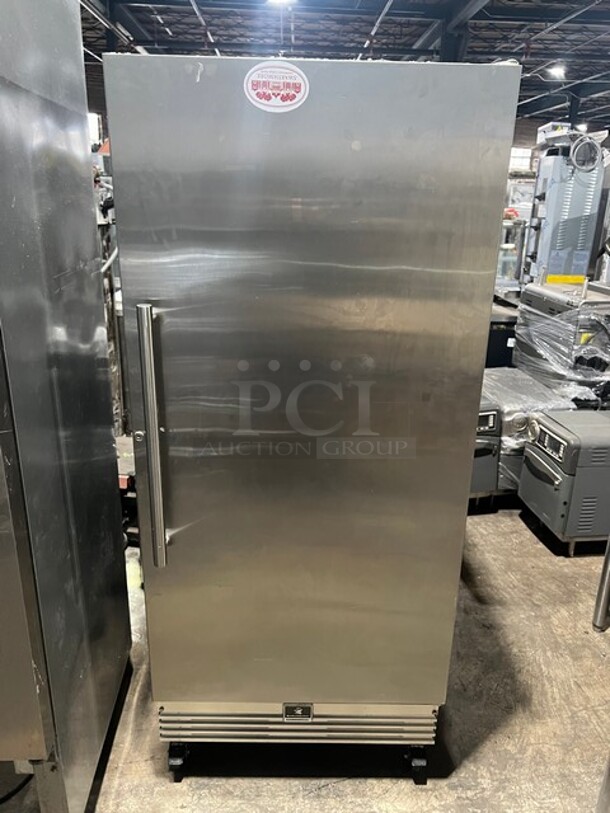 Kelvinator Commercial Single Door Reach In Cooler! Poly Coated Racks! All Stainless Steel! On Casters! Model: KCBM180RQYA SN:wa70302634 115V - Image 1 of 9
