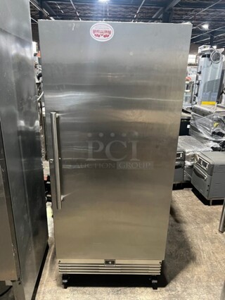 Kelvinator Commercial Single Door Reach In Cooler! Poly Coated Racks! All Stainless Steel! On Casters! Model: KCBM180RQYA SN:wa70302634 115V