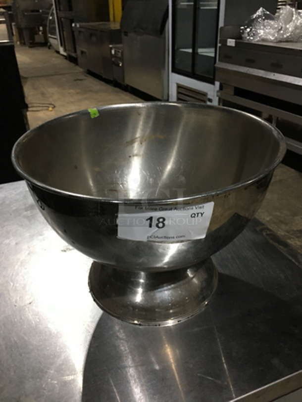 Round Stainless-Steel Bowl! Good For Fruit/Chips/ Candy Or To Display! - Image 1 of 4