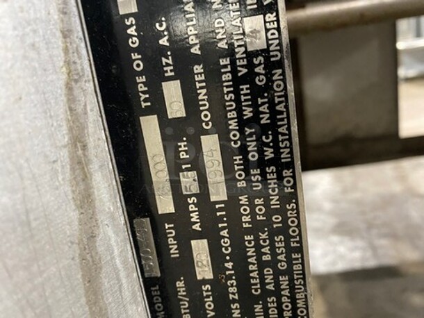 Market Forge Commercial Natural Gas Powered Tilted Braising Pan/Ultra Skillet! All Stainless Steel! On Legs! Model: 15004GLX SN: 194884 - Image 8 of 10