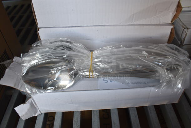 48 BRAND NEW IN BOX! Winco 0021-03 Stainless Steel Continental Dinner Spoons. 7.5