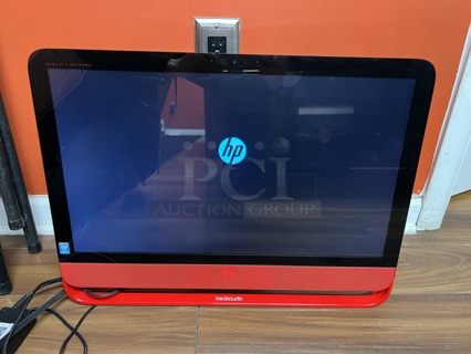 HP ENvy Beats 23-n110xt All-in_One 23" Computer. Intel i7 4785t 16 GB RAM. Windows 10 Pro. 1 TB HDD. Unit Has Been Factory Reset