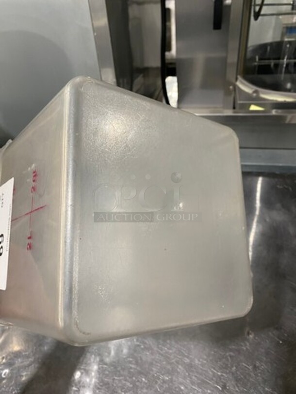 Cambro Poly Clear 8Qt Food Container! - Image 3 of 3