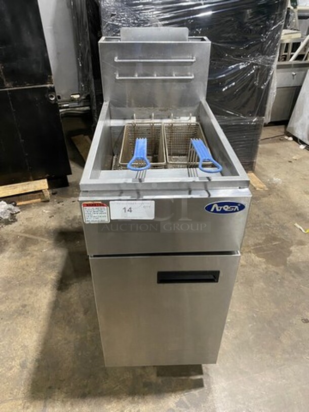 Atosa Commercial Natural Gas Powered Deep Fat Fryer! With 2 Metal Frying Baskets! All Stainless Steel! On Legs! - Image 1 of 8