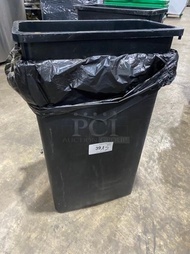 Heavy Duty Trash Cans! 2x Your Bid! - Image 1 of 3
