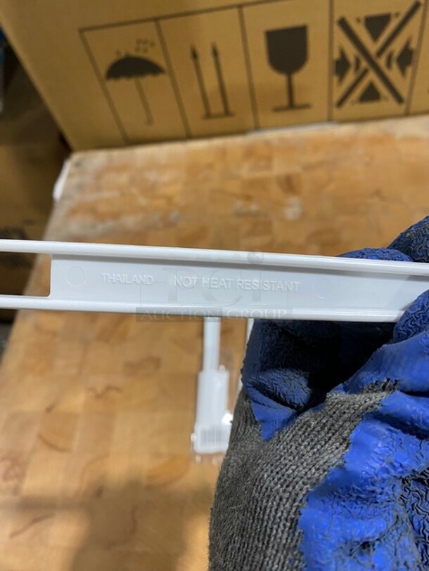 NEW! White Poly Spatula! 6x Your Bid! - Image 6 of 7