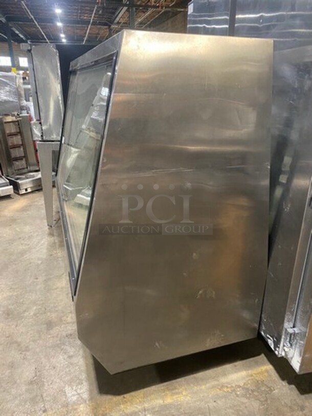 True Commercial Refrigerated Deli/Bakery Display Case! With Slanted Front Glass! With Sliding Glass Rear Access Doors! All Stainless Steel! Model: TDBD722 SN: 13739133 115V 60HZ 1 Phase - Image 2 of 8