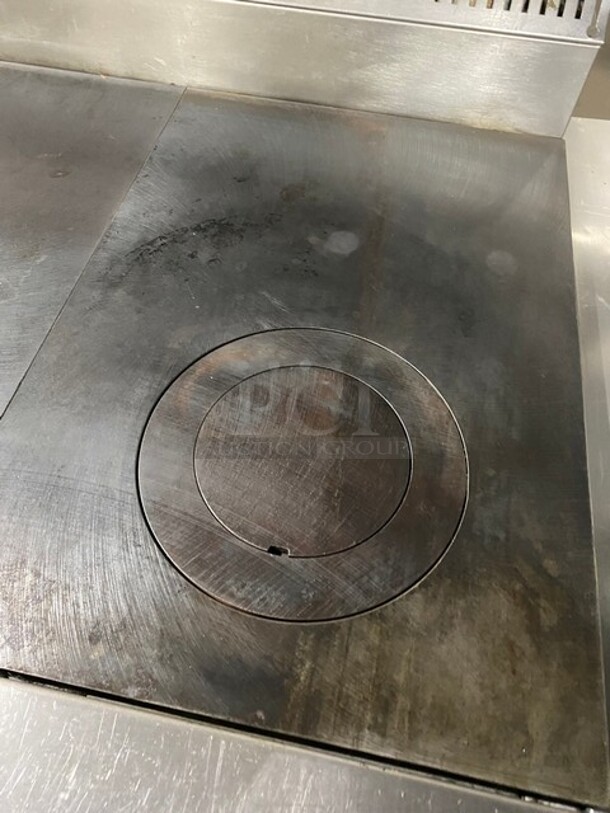 NICE! Us Range Commercial Heavy Duty Natural Gas Powered French Top/Hot Plate Range! With Full Size Oven Underneath! All Stainless Steel! With Oven Racks! On Casters!  - Image 5 of 10