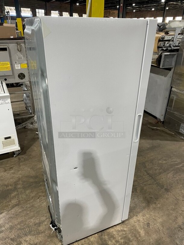 Amazing! White Frigidaire Single Door Reach In Freezer! With Racks!
115V 60HZ Model: FFUE2022AWE Serial: BB33115189 - Image 4 of 9