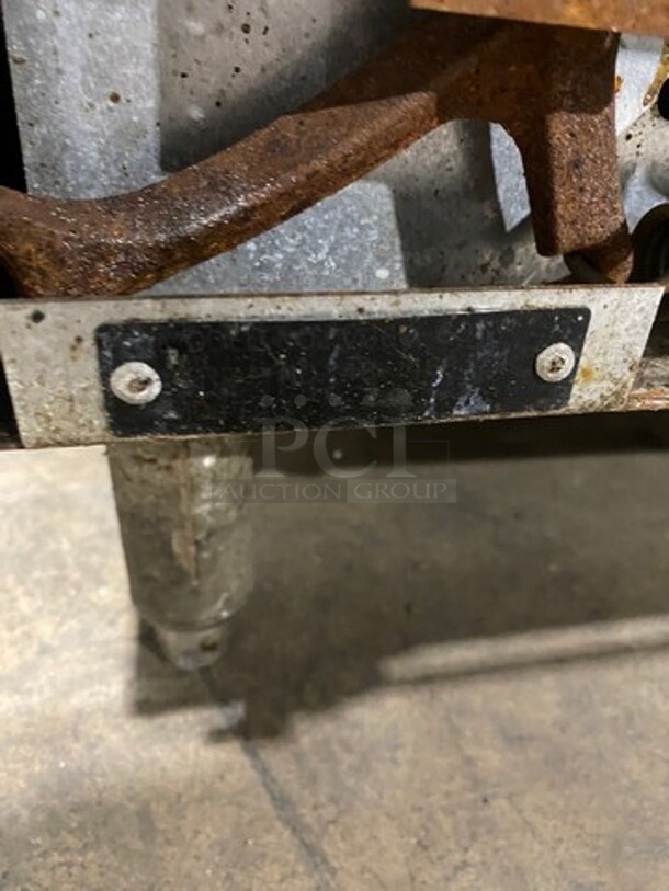 Vulcan Commerical Natural Gas Powered 10 Burner Stove! With Raised Back Splash And Salamander Shelf! With 2 Oven Underneath! All Stainless Steel! On Legs! - Image 10 of 11