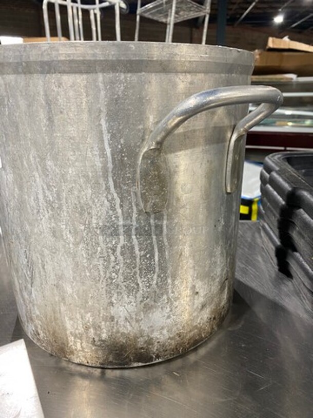 Metal Stock Pot! With Side Handles! - Image 3 of 5