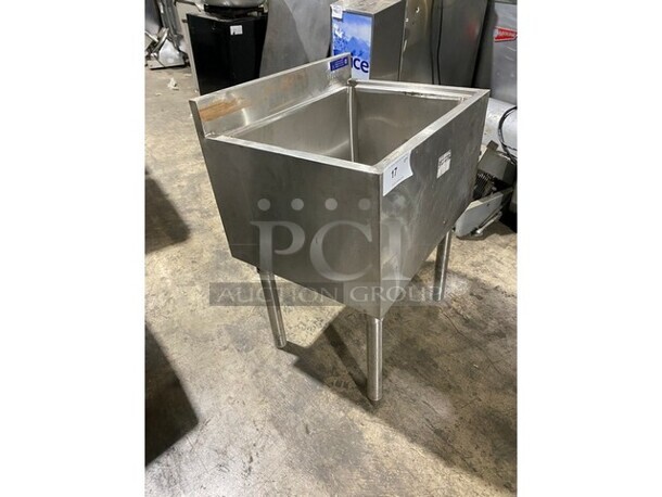 L&J! Stainless Steel Commercial Ice Bin! Under the Counter! On Legs! - Image 6 of 6