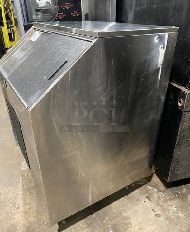 Ice-O-Matic Commercial Undercounter Ice Maker Machine! All Stainless Steel! On Legs! Model: EF250A32S SN: 09091280012386! 115V 60HZ 1 Phase! - Image 2 of 7