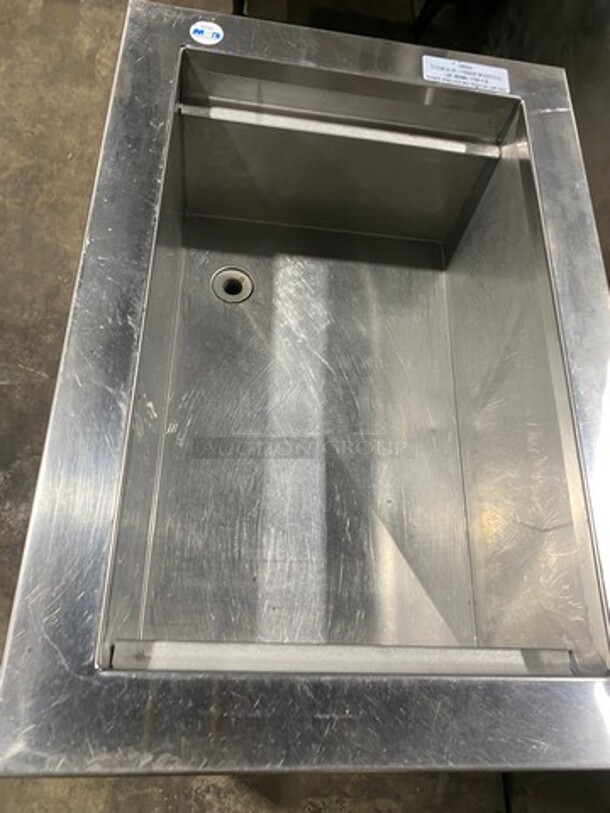 Delfield Commercial Drop In Cold Pan! Solid Stainless Steel! Model: N8118B SN:1205150000213 115V 1PH - Image 4 of 6