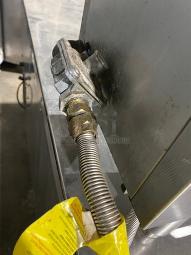 Late Model! Cookrite Commercial Countertop Gas Powered 2 Burner Range! All Stainless Steel! On Legs! Model: ATHP122 SN: ATHP122AUS100317081500C40263! Working When Removed!  - Image 8 of 8
