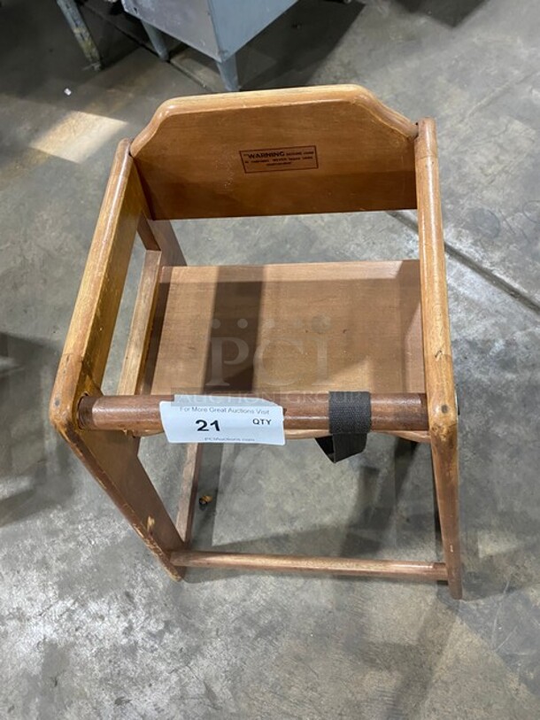 Wooden Highchair! With Child Safety Straps! - Image 5 of 7