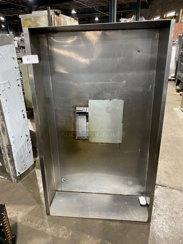 Commercial Solid Stainless Steel Hood System! - Image 1 of 7