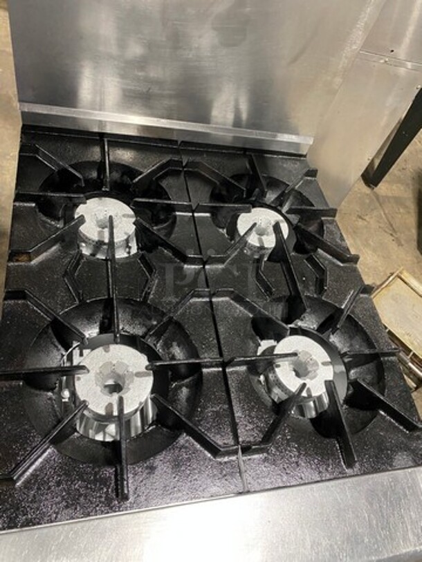 Montague Commercial Natural Gas Powered 4 Burner Stove! With Raised Back Splash And Salamander Shelf! With Oven Underneath! All Stainless Steel! On Legs! - Image 5 of 10