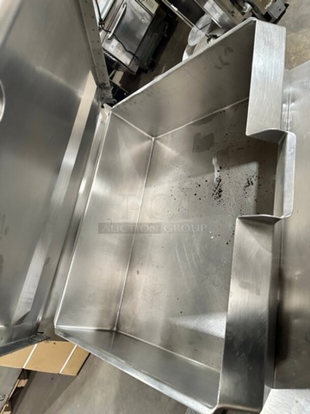 Cleveland Tilt Skillet/Braising Pan! All Stainless Steel! On Legs! - Image 5 of 9
