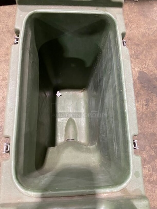 Cambro Insulated Beverage Dispenser/ Holder! With Side Handles! With Lid! - Image 6 of 6