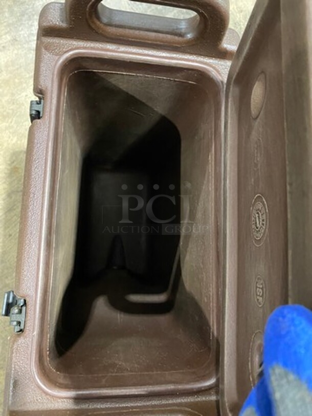 Cambro Insulated Beverage Dispenser/ Holder! With Side Handles! With Lid! - Image 4 of 5