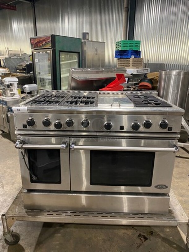 GREAT! DCS Commercial Gas Powered 6 Burner Stove! With Center Mini Flat Top Griddle! With 1 Full Size & 1 Mini Oven Underneath! All Stainless Steel!