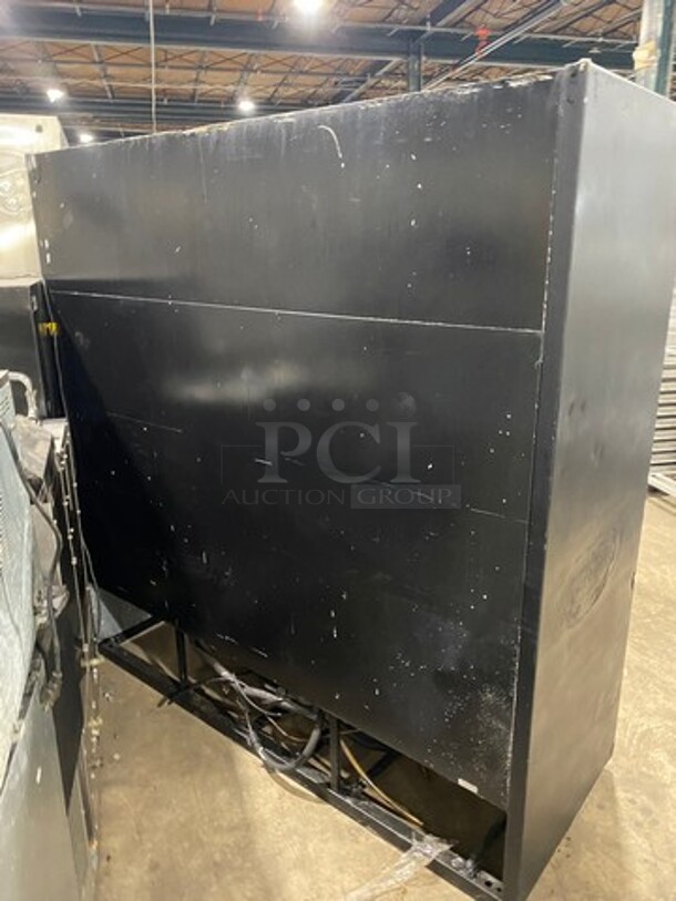 TRUE 3-Glass Sliding Door Merchandiser Refrigerator W/ Poly Coated Racks! 
Model GDM-69 Serial 1-4406957 115V/60Hz/ 1 Phase - Image 4 of 8