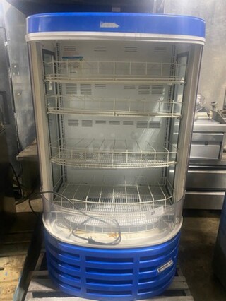 Beverage Air Commercial Refrigerated Open Grab-N-Go Drink Display Case! With Poly Drink Racks! Model: BZ16GE SN: 6264459 115V 60HZ 1 Phase