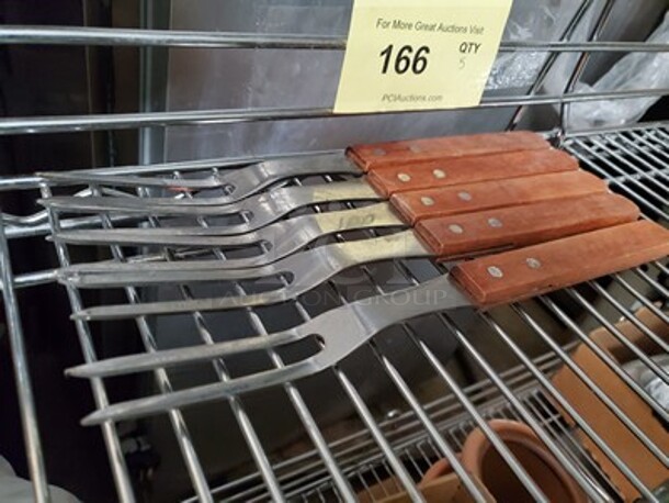 Kitchenware  - Image 1 of 2