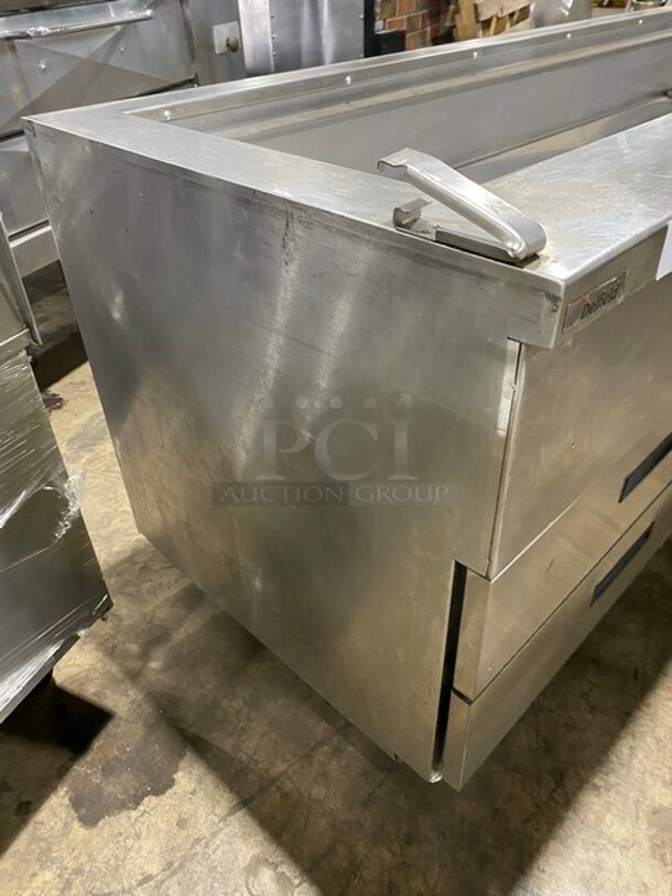 Delfield Stainless Steel Sandwich Prep Table With 4 Drawers! MODEL F18MC85 SN: 1612150000178 115V 1PH - Image 2 of 9