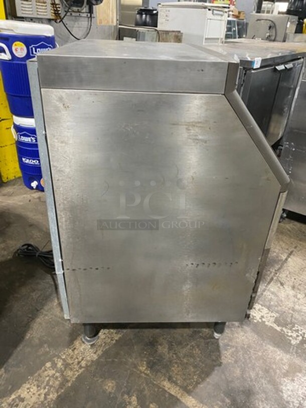 Manitowoc Commercial Undercounter Ice Maker Machine! All Stainless Steel! On Legs! Model: QY0214A SN: 050363031 115V 60HZ 1 Phase - Image 4 of 8